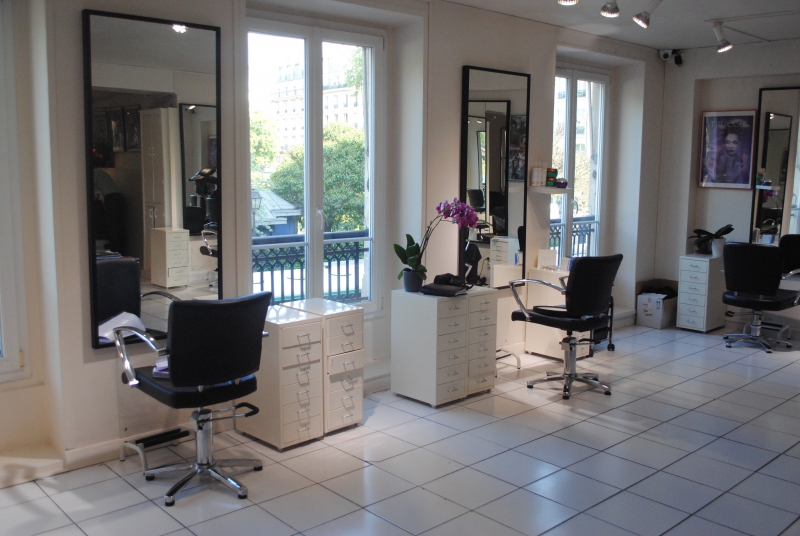 coiffure-ROUGIERS-min_floor-home-office-property-living-room-room-781228-pxhere.com